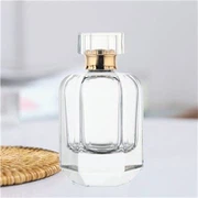 Fľaše na parfumy vyrobené na mieru