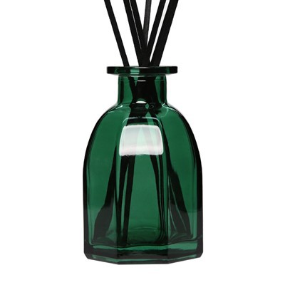 Fľaša s difúzorom z matného skla